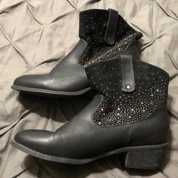 JustFab Shoes - JustFab “Carrie” Handmade Studded Boots